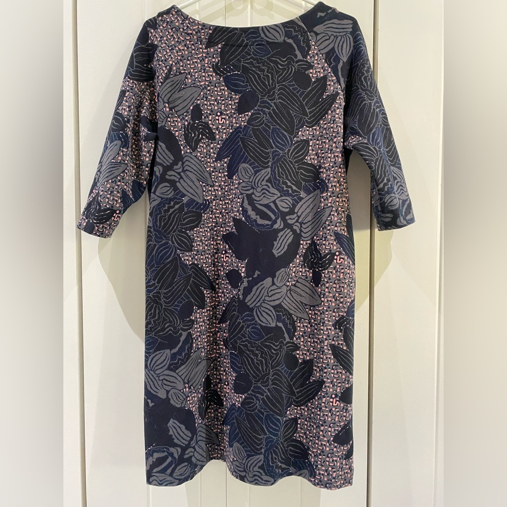 Didi ‘Pretty Different’ dress